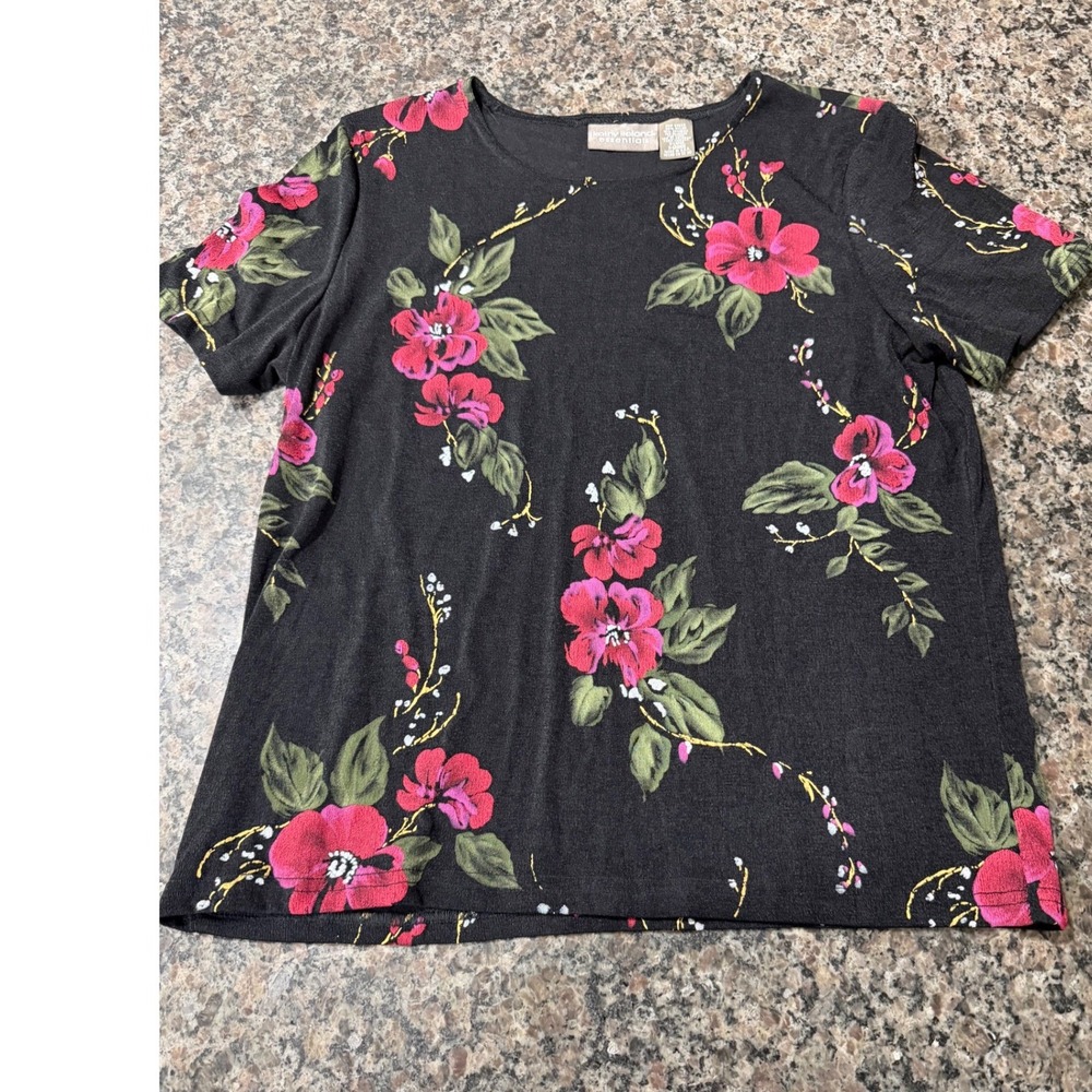 Kathy Ireland Essentials Womens XL Black Pink Floral Short Sleeve Top Stretch